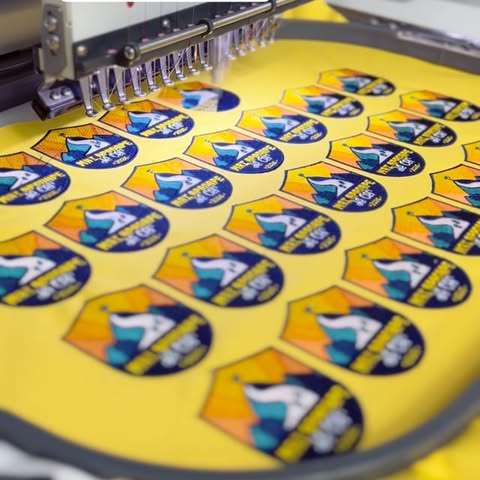 Embleme textile realizate de Brodelino